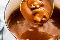 Homemade Mushroom Gravy Recipe for Roasts and Potatoes