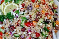 Mediterranean Quinoa Salad with Feta and Chickpeas