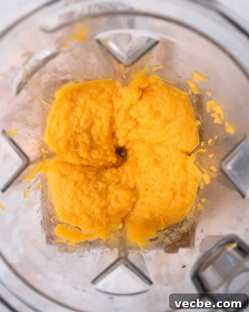 Creamy Vegan Pumpkin Curry with Crispy Tofu 9 blended pumpkin sauce