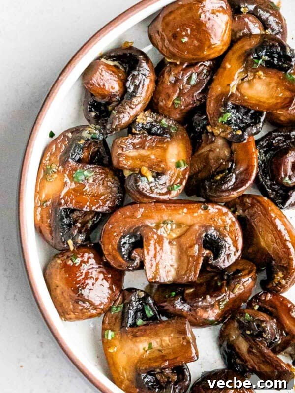 Homemade Mushroom Gravy Recipe for Roasts and Potatoes 9 Golden brown sautéed mushrooms with garlic and chopped parsley.
