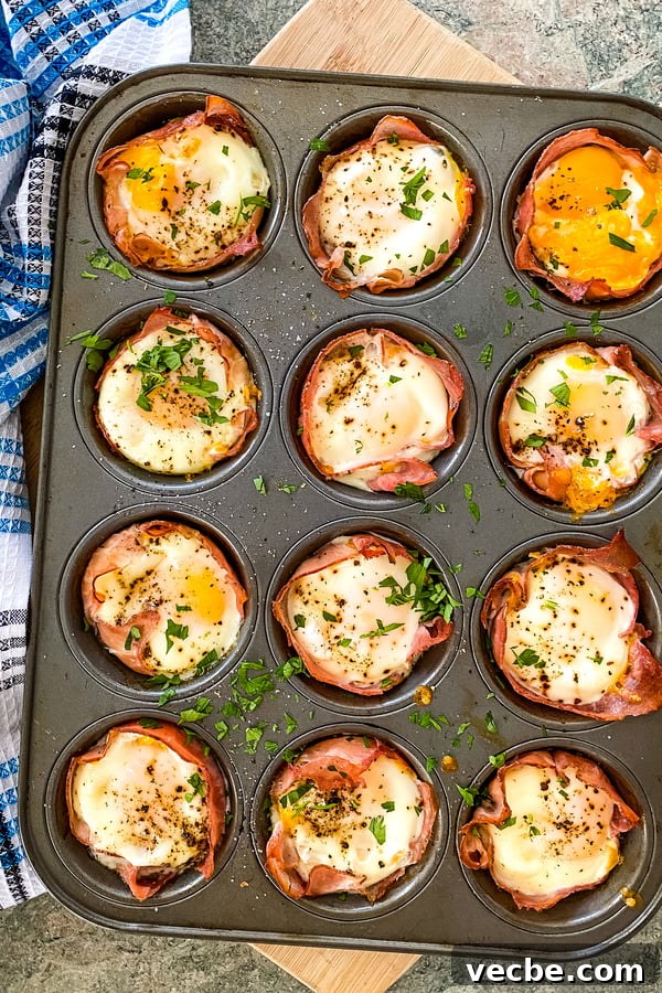 Ham and Egg Breakfast Cups Recipe 7 Baked breakfast with egg cups.
