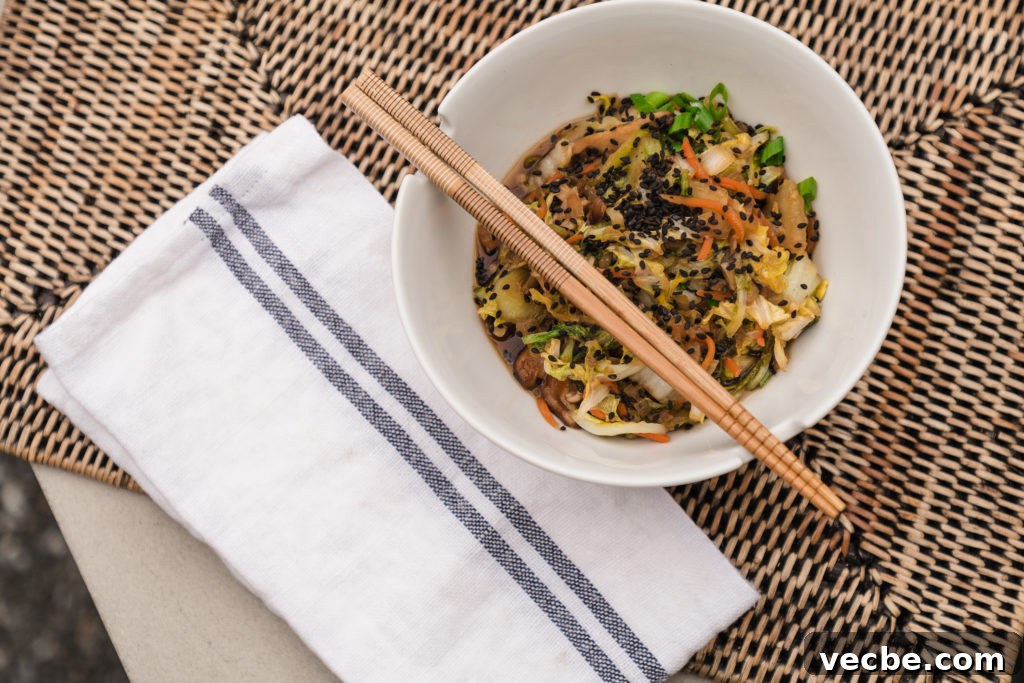 Crispy Egg Roll Bowls with Ground Pork and Vegetables 2 Egg Roll Bowls