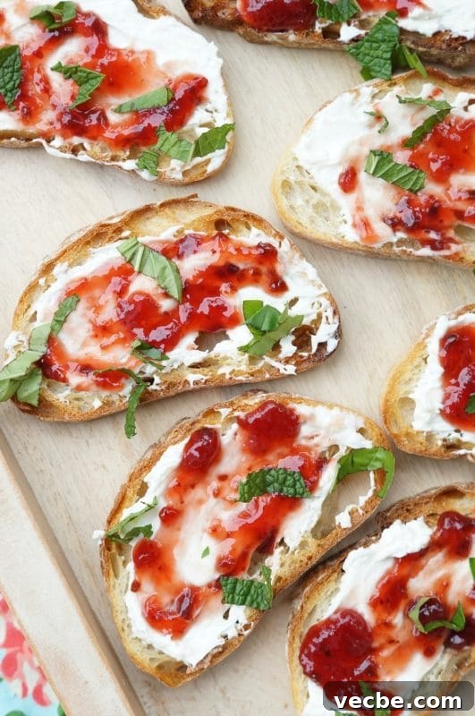 15 No-Bake Snack Recipes You Can Make in Minutes 11 crostini with strawberry preserve, cheese and mint.
