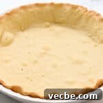 No Bake Strawberry Jello Pie Recipe 6 baked crimped pie crust in a pie dish.