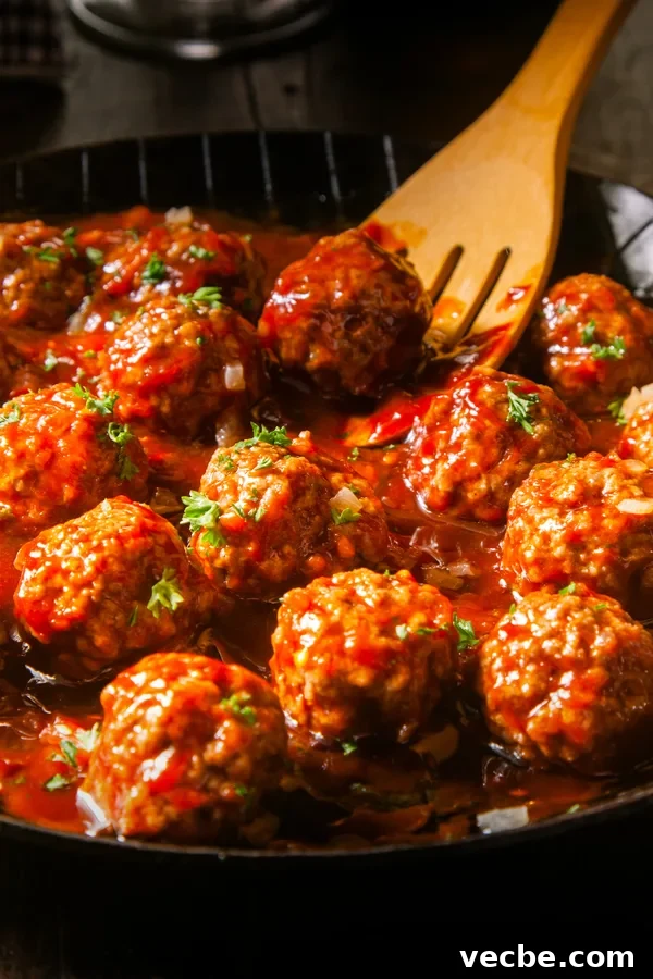 Keto Italian Meatballs in Marinara Sauce 5 meatballs