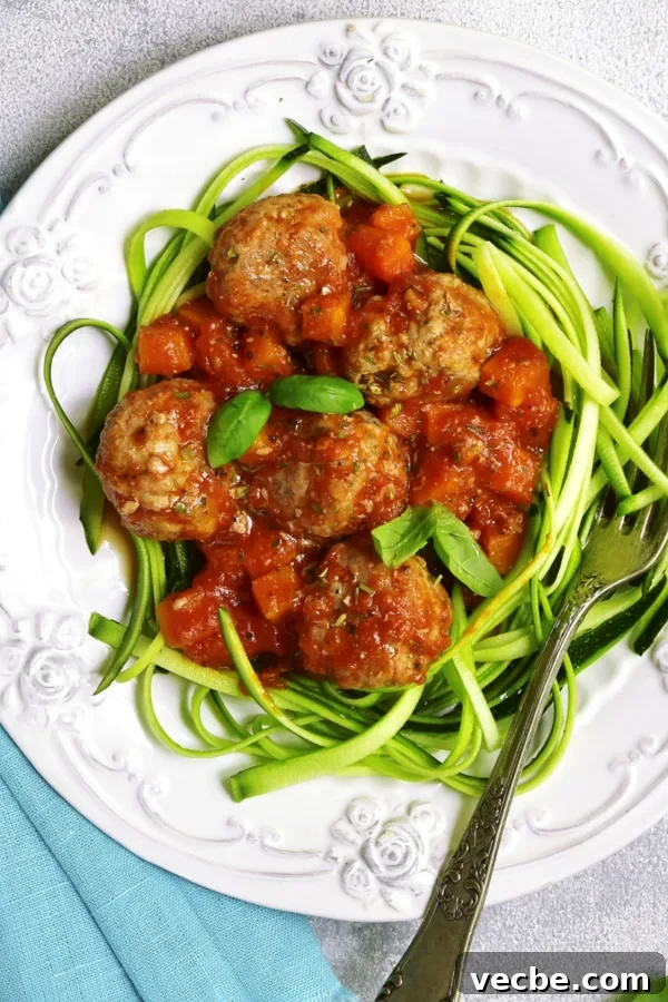 Keto Italian Meatballs in Marinara Sauce 4 meatballs zucchini noodles