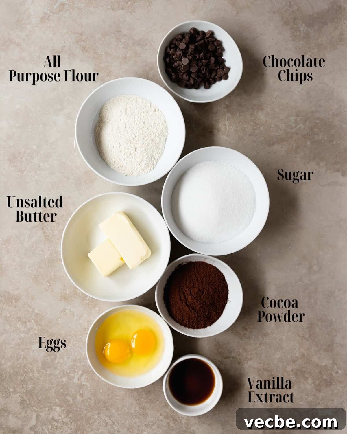 How to Make Fudgy Chocolate Brownie Bites 3 Dry Ingredients: Gather your cocoa powder, flour and salt.
Wet ingredients: Gather your butter, sugar, eggs, vanilla extract and chocolate chips.