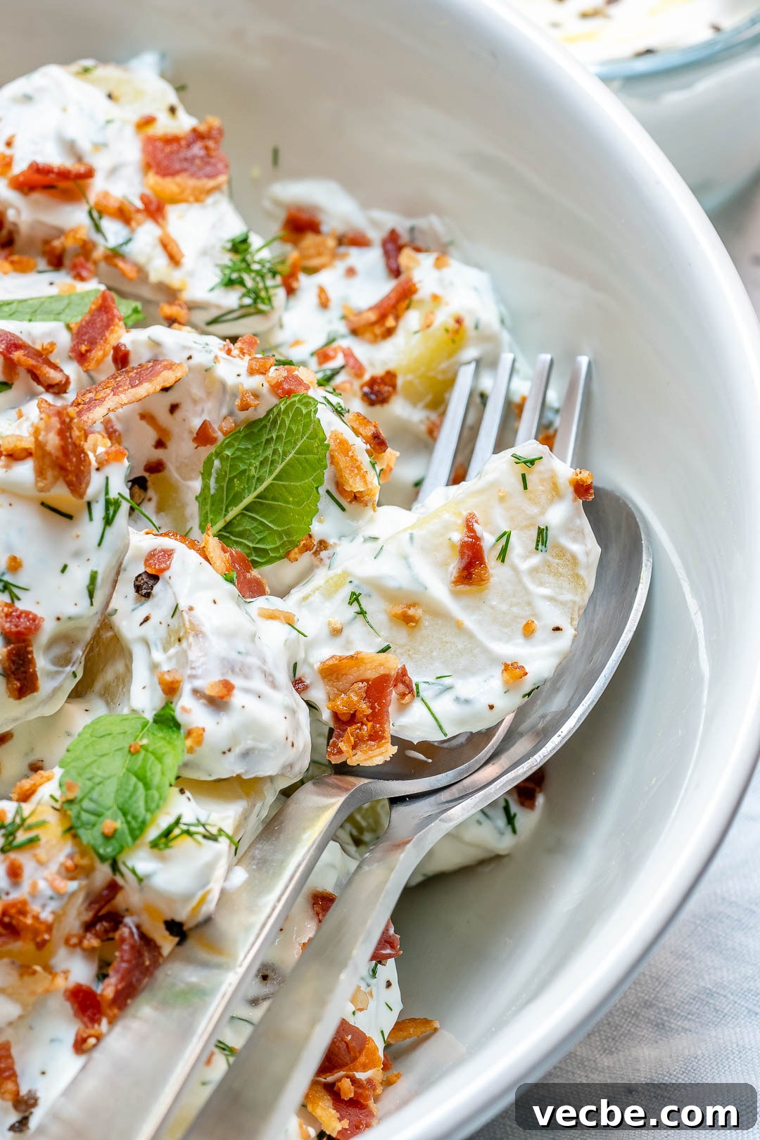 Creamy Summer Potato Salad with Greek Yogurt Dressing 2 img 18765 1
