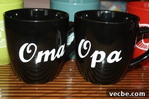 DIY Monogrammed Mugs for Personalized Gifts 3 IMG_7273