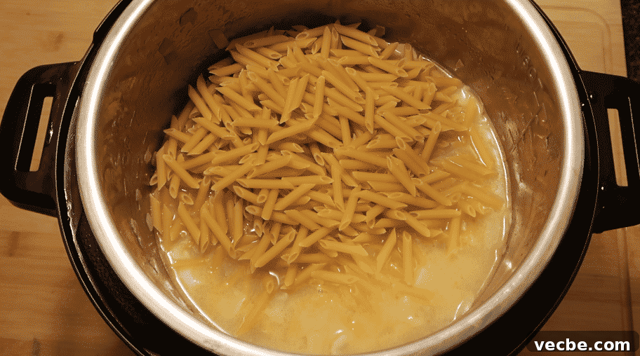 Instant Pot Lemon Chicken Pasta with Creamy Sauce 24 img 24256 23