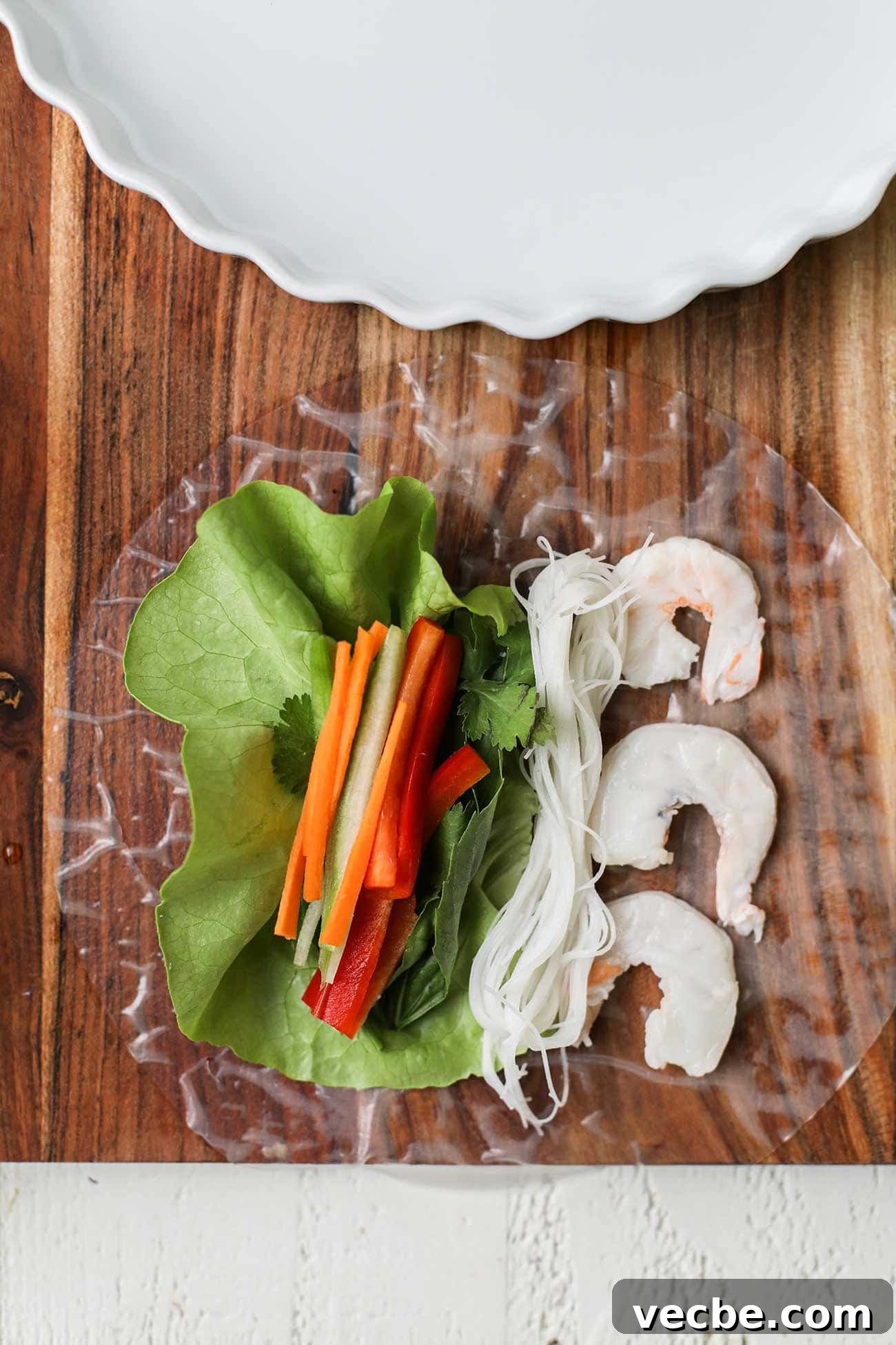 Vietnamese Spring Rolls Recipe with Peanut Dipping Sauce 10 img 26162 10