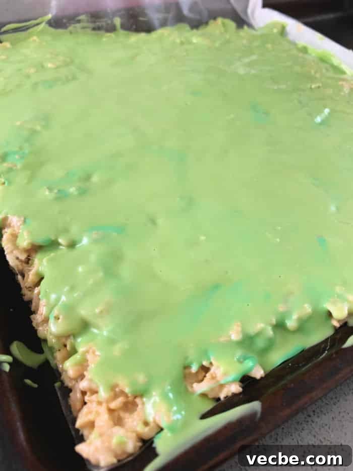 St. Patrick's Day Crispy Rice Treats 5 leprechaun hat bar topping
