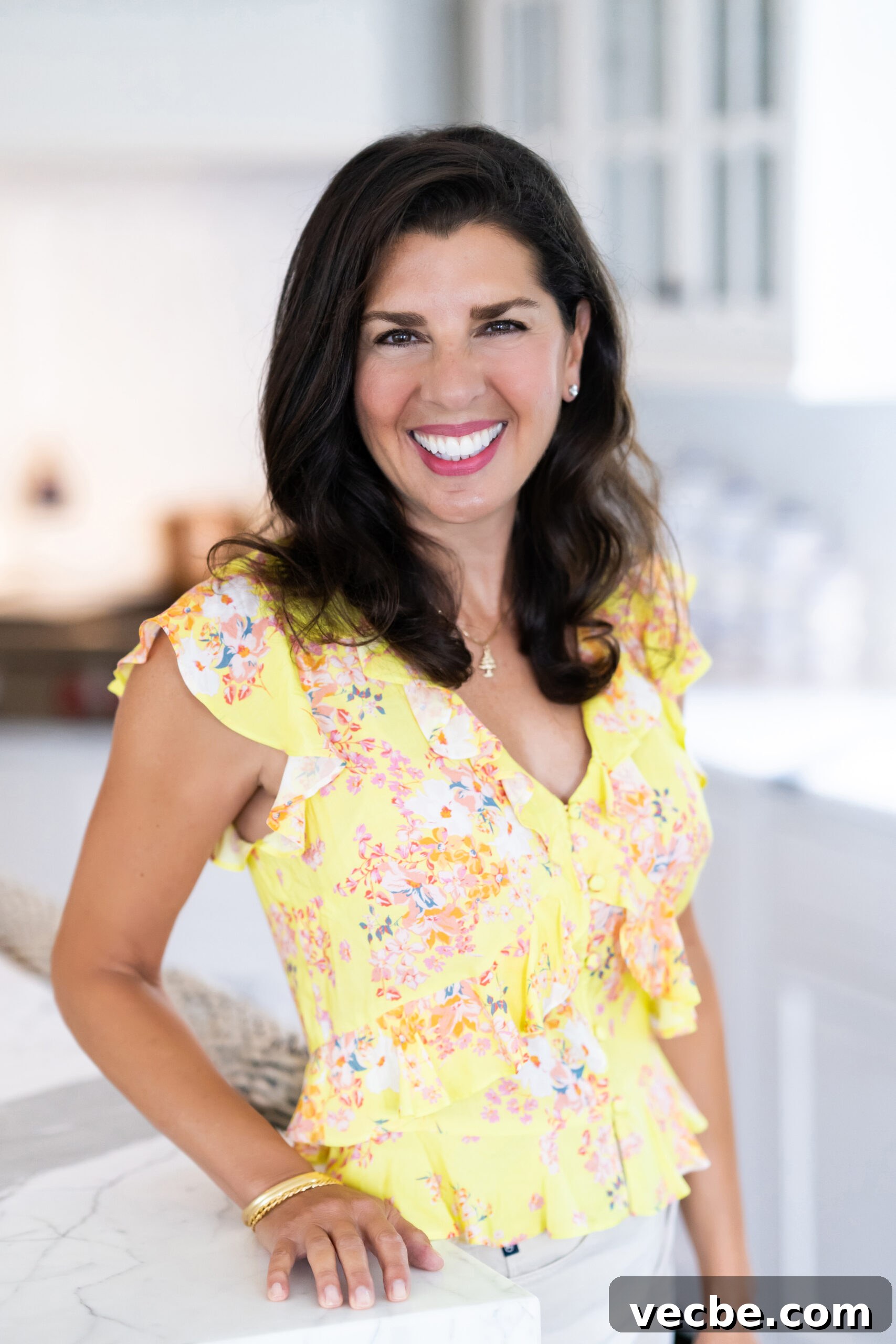 Headshot of Maureen Abood