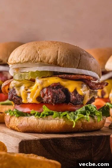 Classic Bacon Cheeseburger
