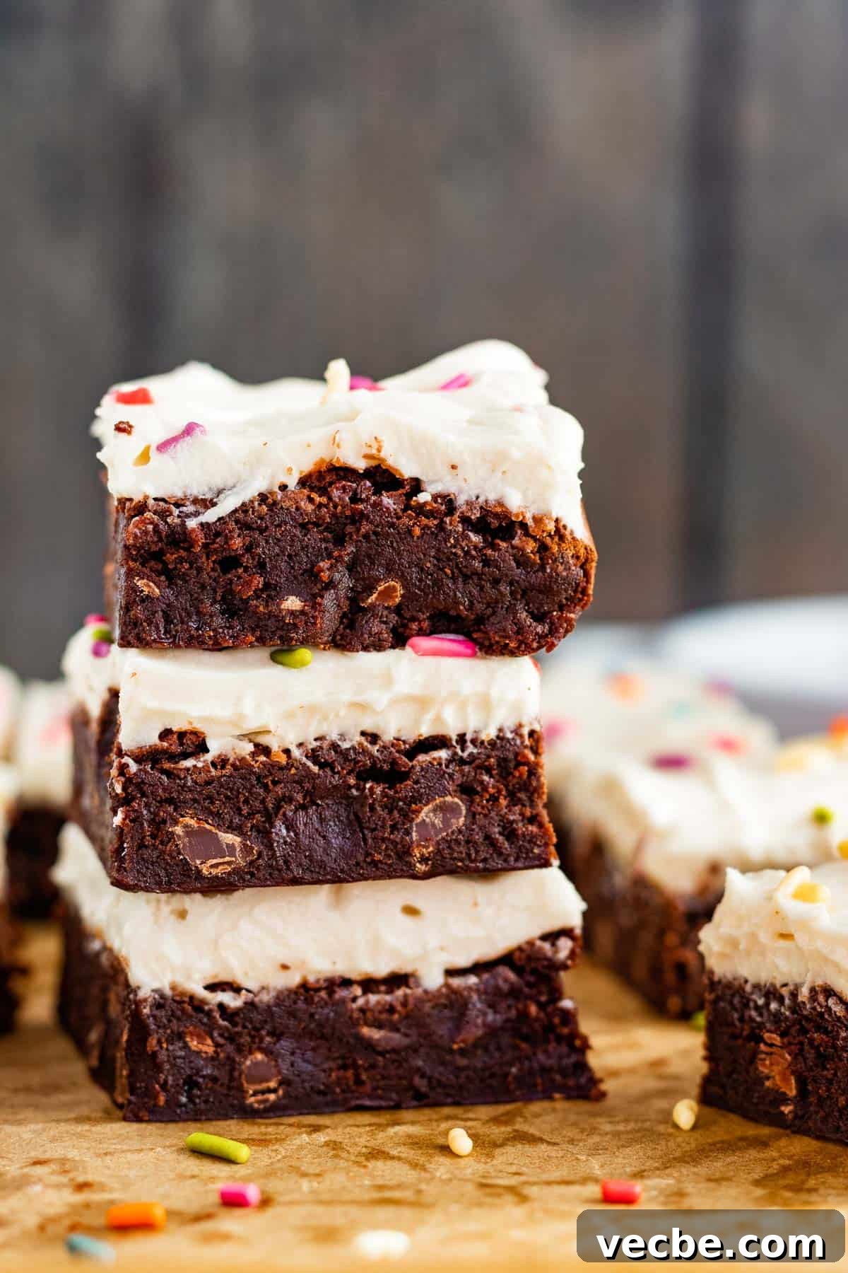 Chewy Brownies with Cream Cheese Frosting Recipe 2 Chewy brownies with cream cheese frosting and sprinkles