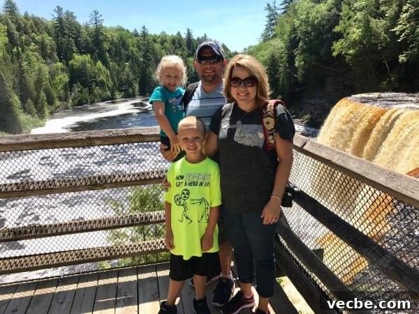 5 Essentials to Pack for Family Day Hikes 7 5 Essentials for Family Hiking Day Trips