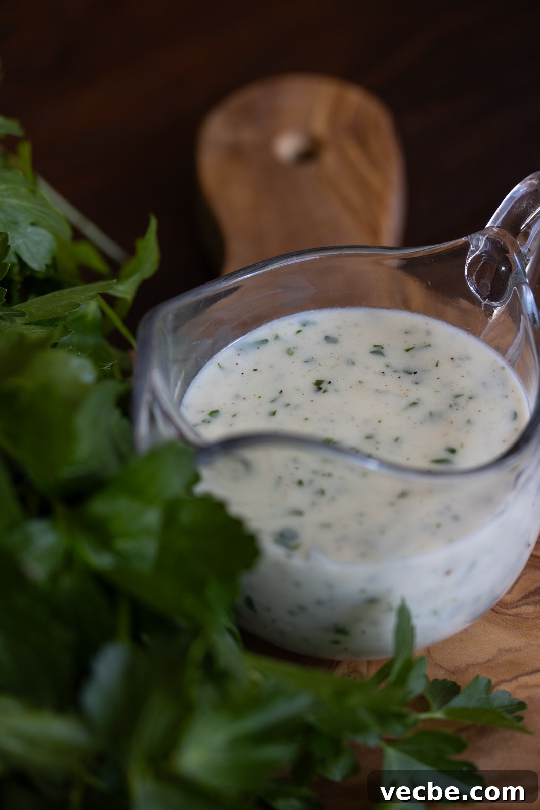 Pan-Seared Corned Beef with Parsley Cream Sauce 7 parsley sauce