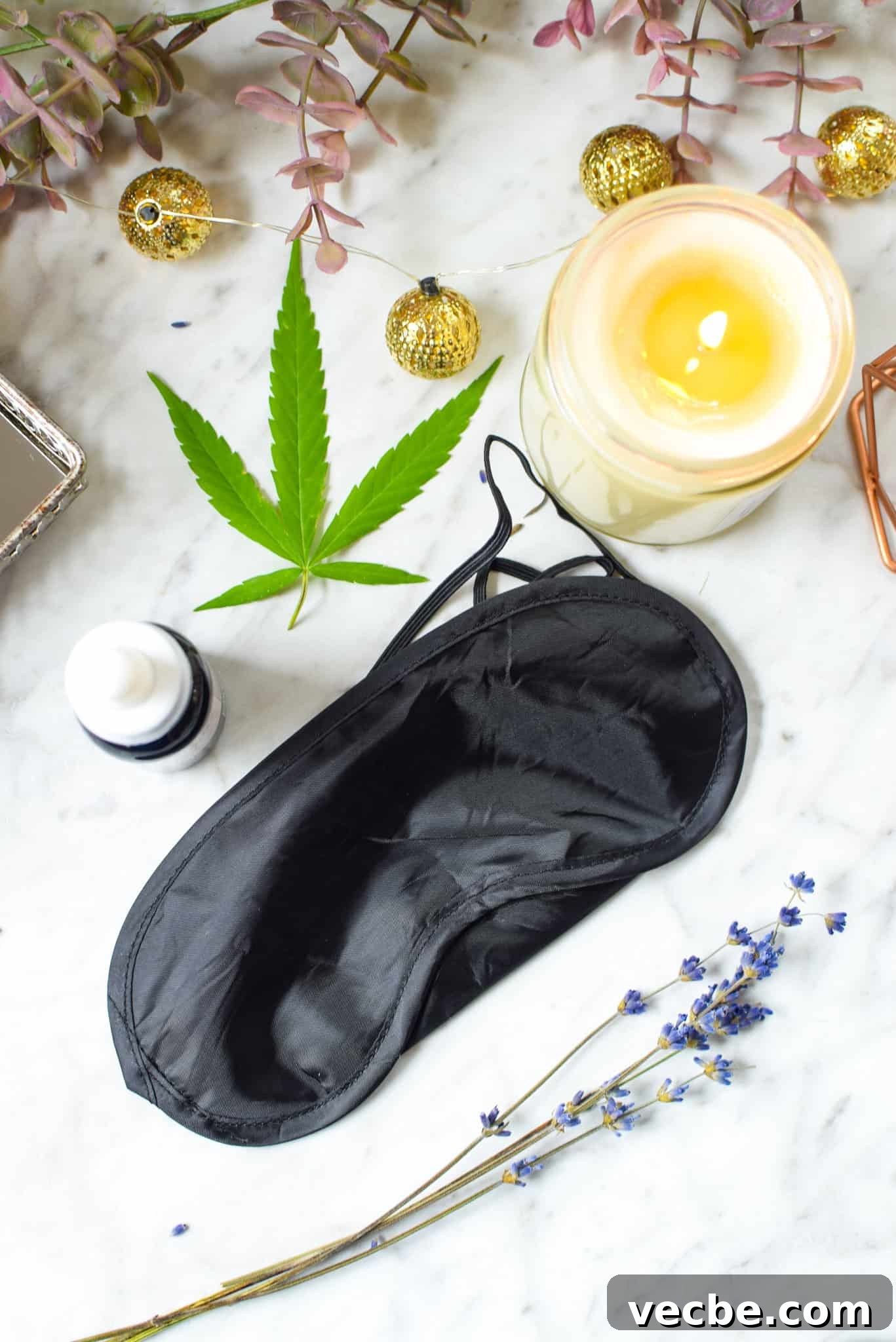 CBN for Sleep: Benefits, Dosage, and Safety 5 A picture of cannabis items for sleep and relaxation.
