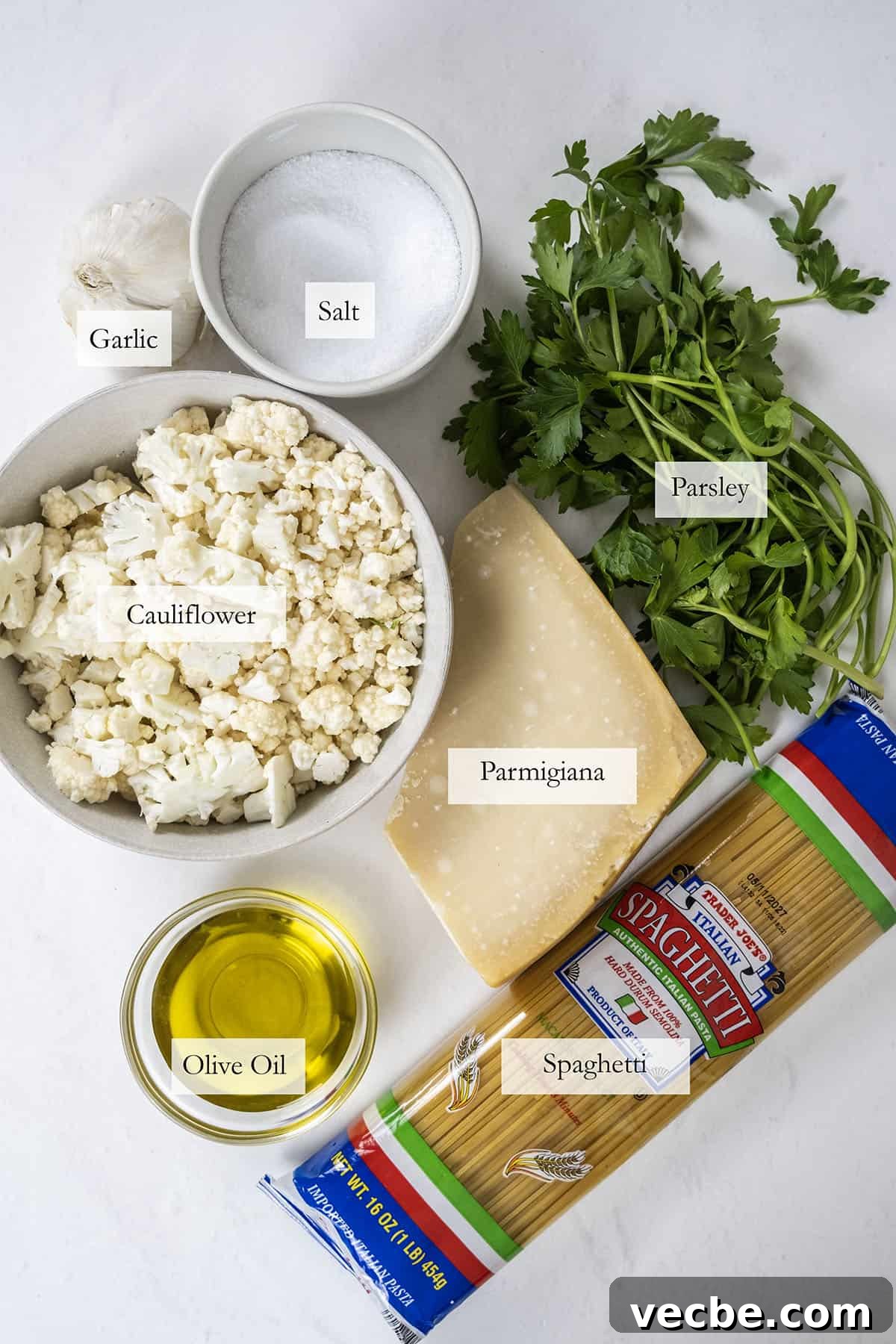 Roasted Cauliflower Pasta with Garlic and Parmesan 3 cauliflower pasta ingredients.