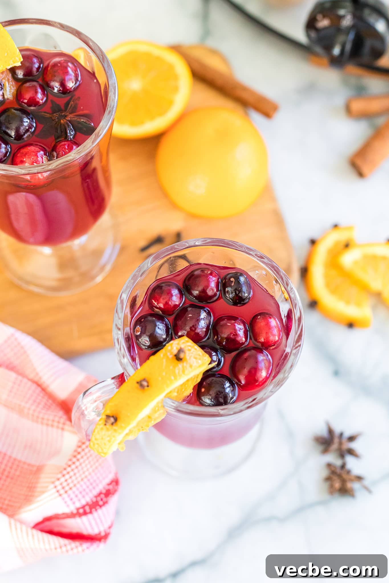 Slow Cooker Spiked Wassail: Festive Mulled Cider 9 slow cooker wassail with rum