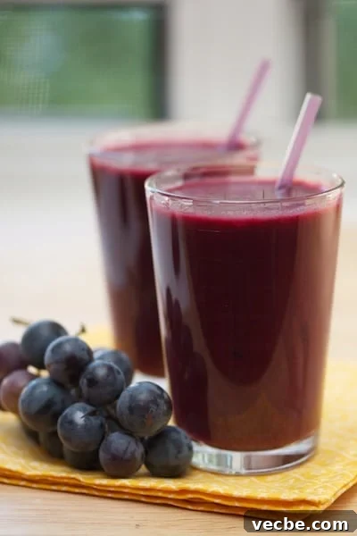 Homemade Concord Grape Juice Recipe 2 Glasses of fresh concord grape juice.