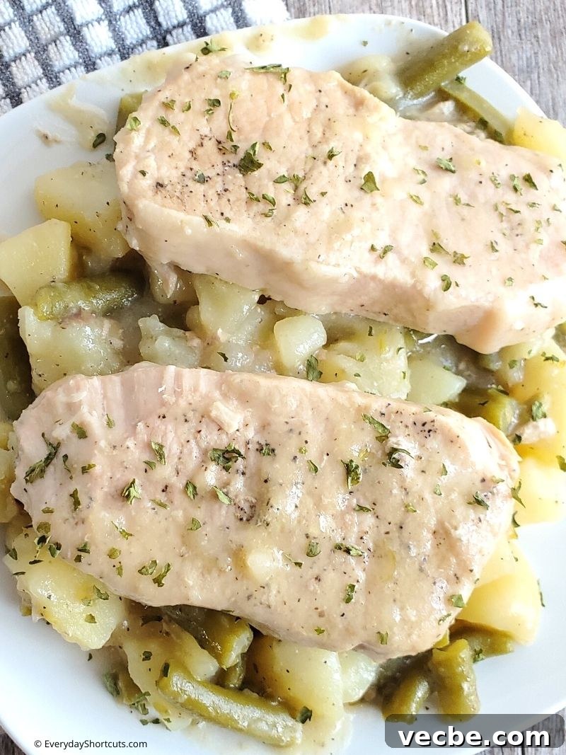 Slow Cooker Pork Chops with Potatoes and Green Beans 3 How to make slow cooker pork chops with potatoes and green beans