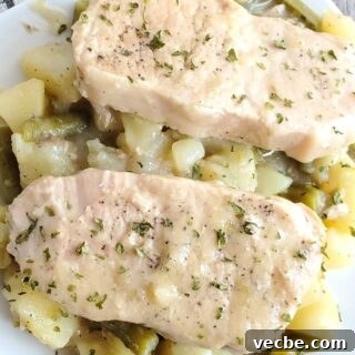 Slow Cooker Pork Chops with Potatoes and Green Beans recipe