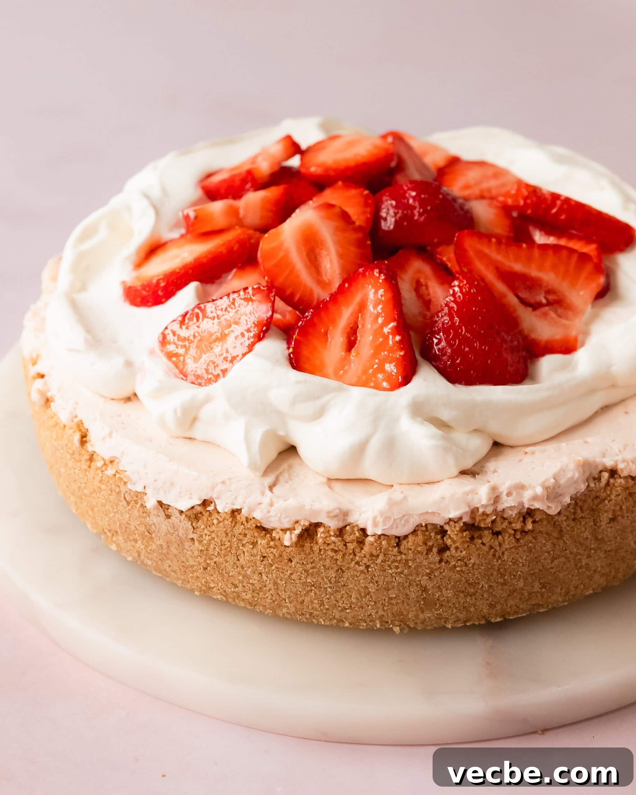 No-Bake Strawberry Cheesecake Recipe: Creamy Summer Dessert 2 No bake strawberry cheesecake