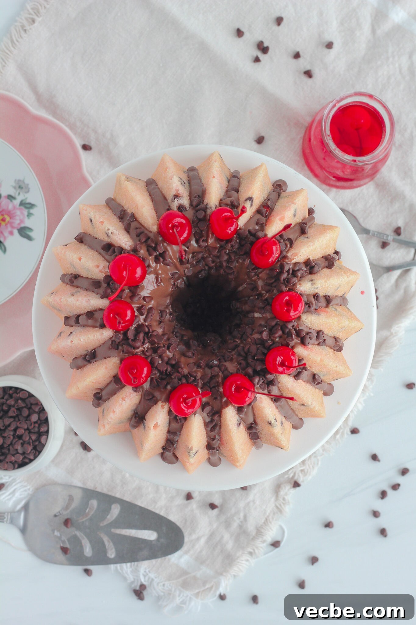 Finished bundt cake